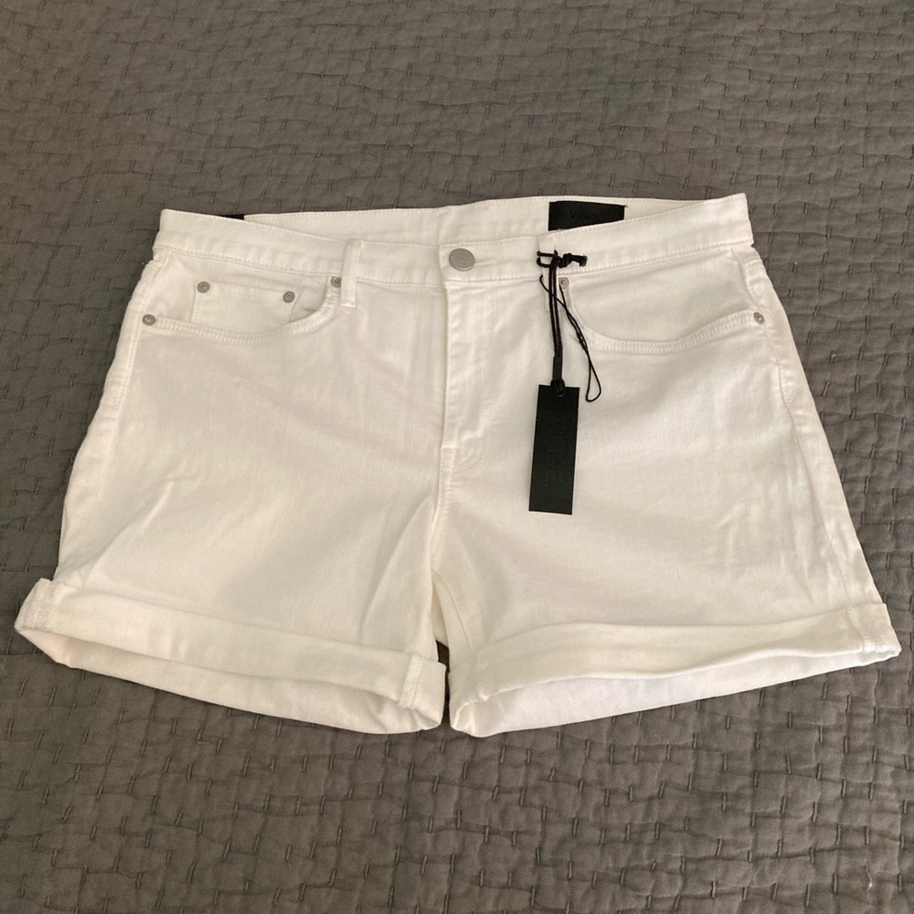 NWT Vince White Shorts Size 30